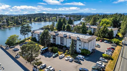 212-73 Gorge Rd W, Saanich, BC, V9A1L9 | Card Image