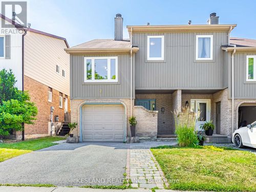 2 Reginald Cres, Markham, ON, L3P3T7 | Card Image