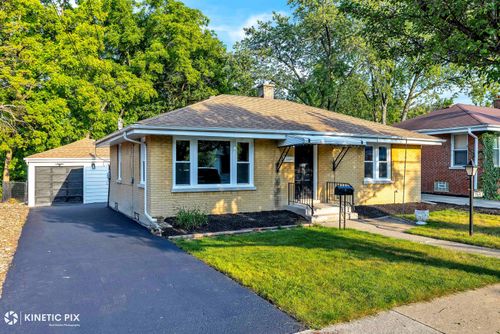 1521 N Hillside Ave, Berkeley, IL, 60163-1480 | Card Image