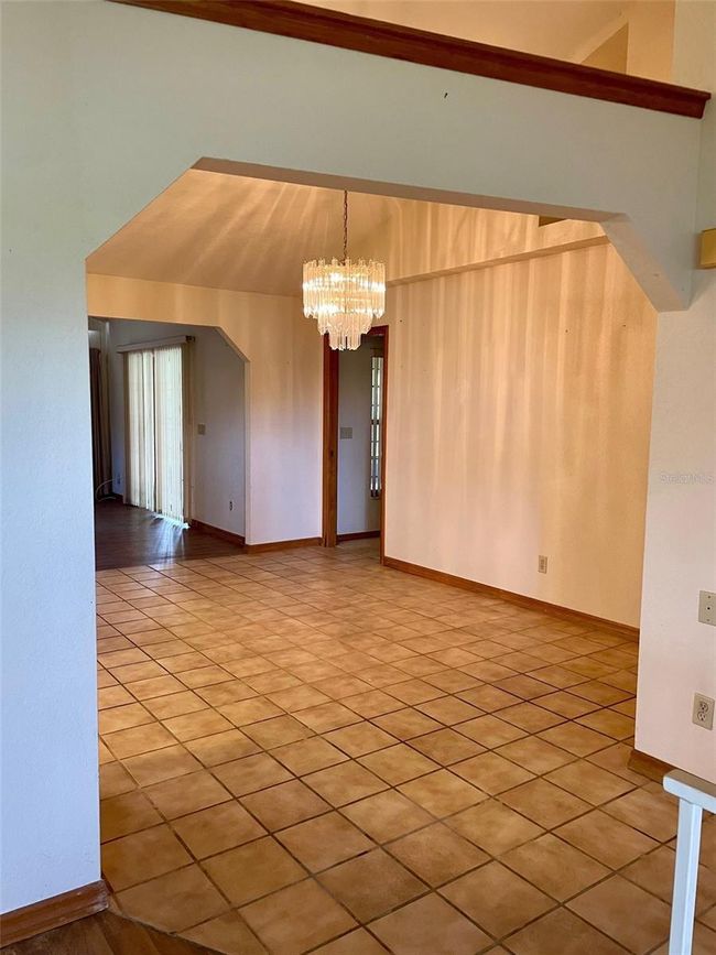1112 Ne 130 Th Ter, House other with 3 bedrooms, 2 bathrooms and null parking in SILVER SPRINGS FL | Image 19