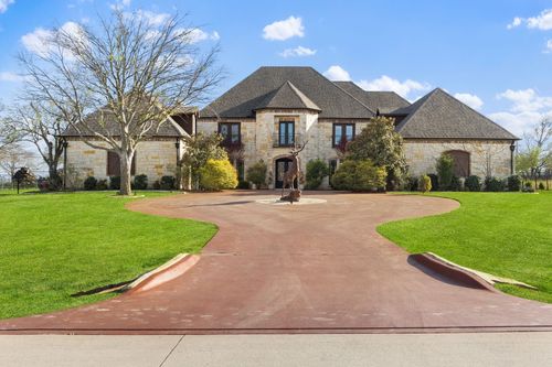 332 Sedona Falls Dr, Sunnyvale, TX, 75182-6206 | Card Image