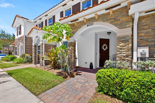 4311 Maybelle Ln, West Palm Beach, FL, 33417-8361 | Card Image