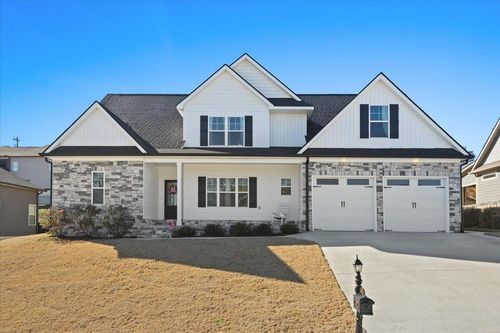 905 Live Oak Rd, Ringgold, GA, 30736-3417 | Card Image