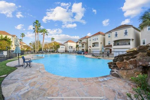 7150 Windwater Pkwy N, Houston, TX, 77036-3222 | Card Image