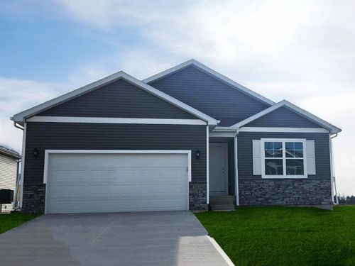 32 Verbena Ln Sw, Cedar Rapids, IA, 52404-9603 | Card Image