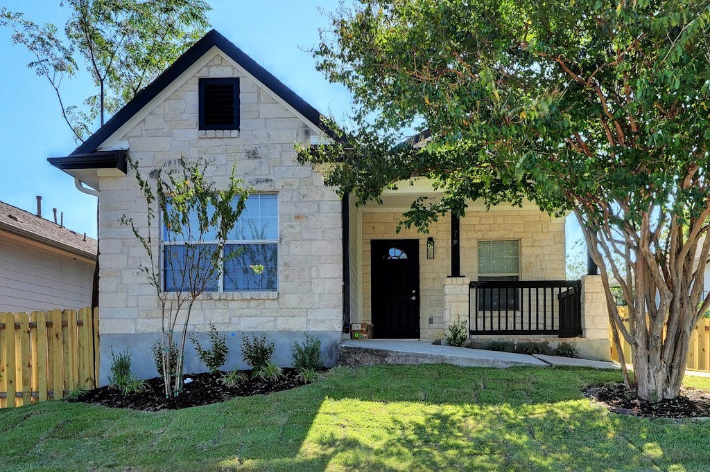 Sendero Hills Pkwy, Austin, TX 78724