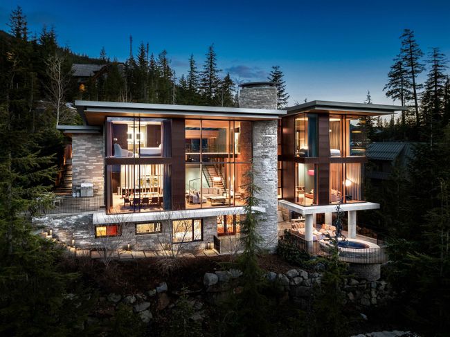 2929 Kadenwood Drive, House other with 6 bedrooms, 6 bathrooms and 4 parking in Whistler BC | Image 1