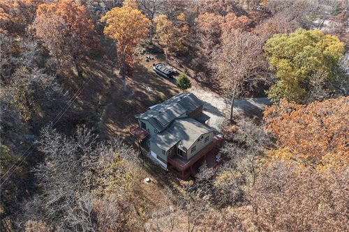 615 Lake Viking Ter, Gallatin, MO, 64640-8329 | Card Image