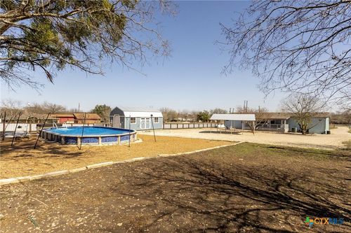 154 Sunrise Dr, Kyle, TX, 78640-9742 | Card Image