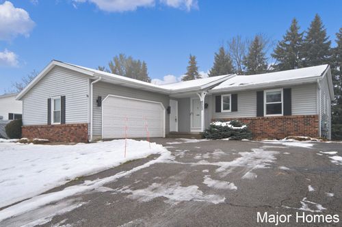 4505 Missaukee Ave Sw, Grandville, MI, 49418-2610 | Card Image