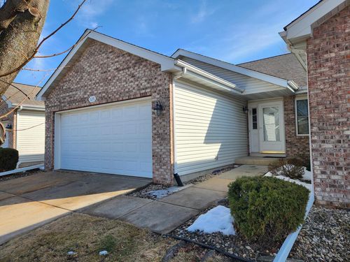 635 Cardinal Way, Sun Prairie, WI, 53590-4404 | Card Image