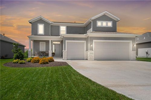 17736 Greeley St, Gardner, KS, 66030-1422 | Card Image