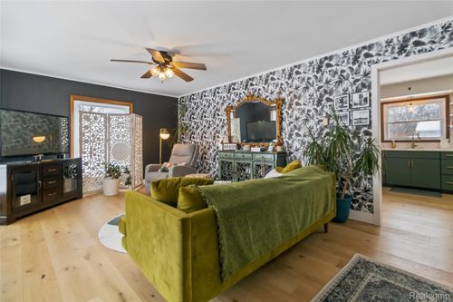 7225 Meadow Ln, Lexington, MI, 48450-8791 | Card Image