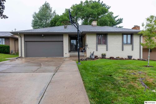 6314 S 44th St, Omaha, NE, 68107-3710 | Card Image