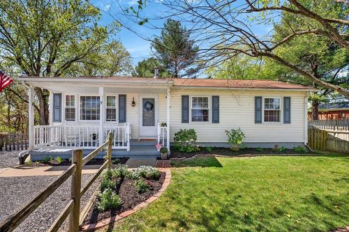 9 Clover Pl, Verona, VA, 24482-2634 | Card Image