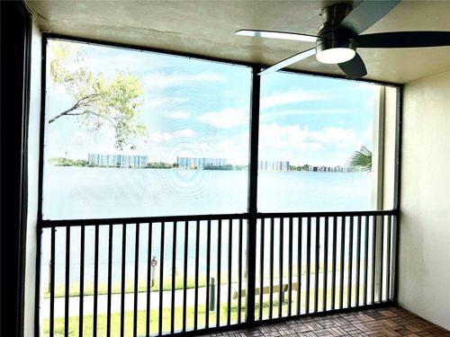 apt-205-117 Lake Emerald Dr, Oakland Park, FL, 33309-6268 | Card Image