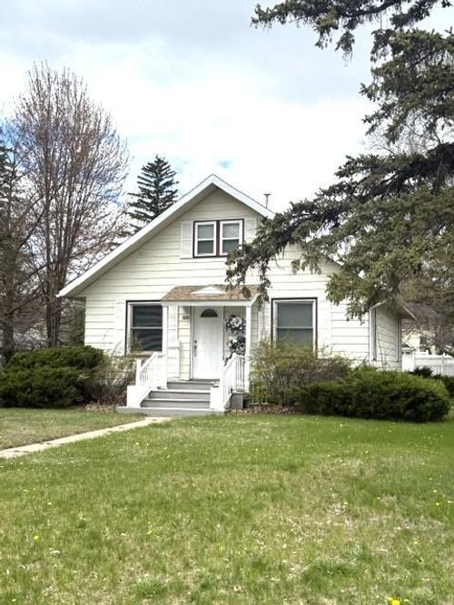 1531 8th Ave Se, Saint Cloud, MN, 56304-2101 | Card Image