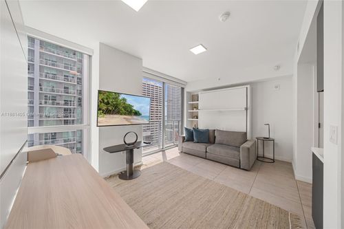 apt-1911-227 Ne 2nd St, Miami, FL, 33132-2254 | Card Image