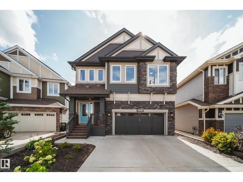 17707 9a Ave Sw, Edmonton, AB, T6W3K1 | Card Image