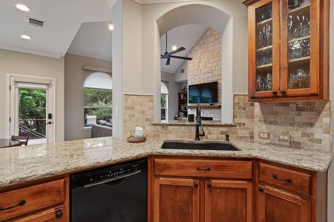 Open to Living Area | Image 9