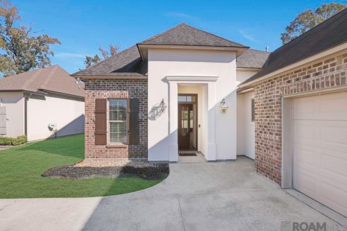 11538 Hideaway St, Denham Springs, LA, 70726-1151 | Card Image