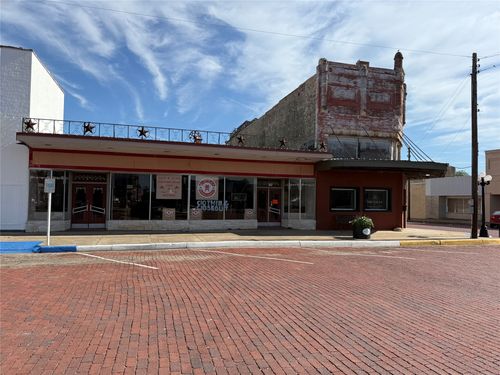 104 E Main St, Honey Grove, TX, 75446-1346 | Card Image