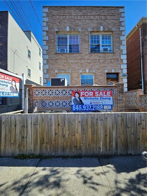2319 12th St, Brooklyn, NY, 11223-5729 | Card Image