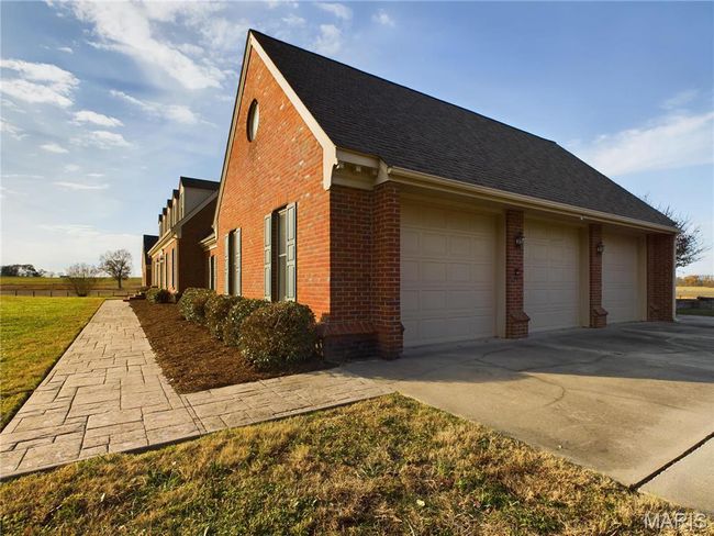 15877 Highway M, Home with 8 bedrooms, 4 bathrooms and 3 parking in Bloomfield MO | Image 6