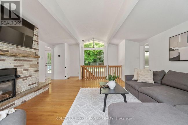 953026 7 Th Line Ehs, House other with 4 bedrooms, 2 bathrooms and 12 parking in Mono ON | Image 12