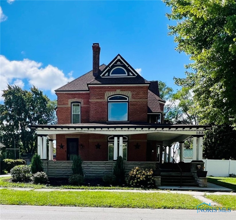 South St, Fostoria, OH 44830