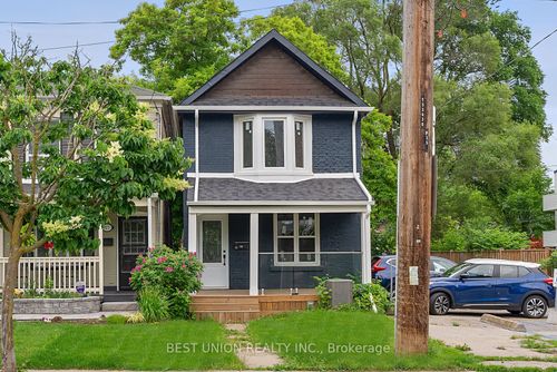 15 Burlington St, Etobicoke, ON, M8V2L1 | Card Image