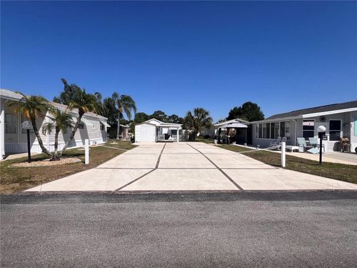 204 Big Pine Ave S, Frostproof, FL, 33843-8323 | Card Image