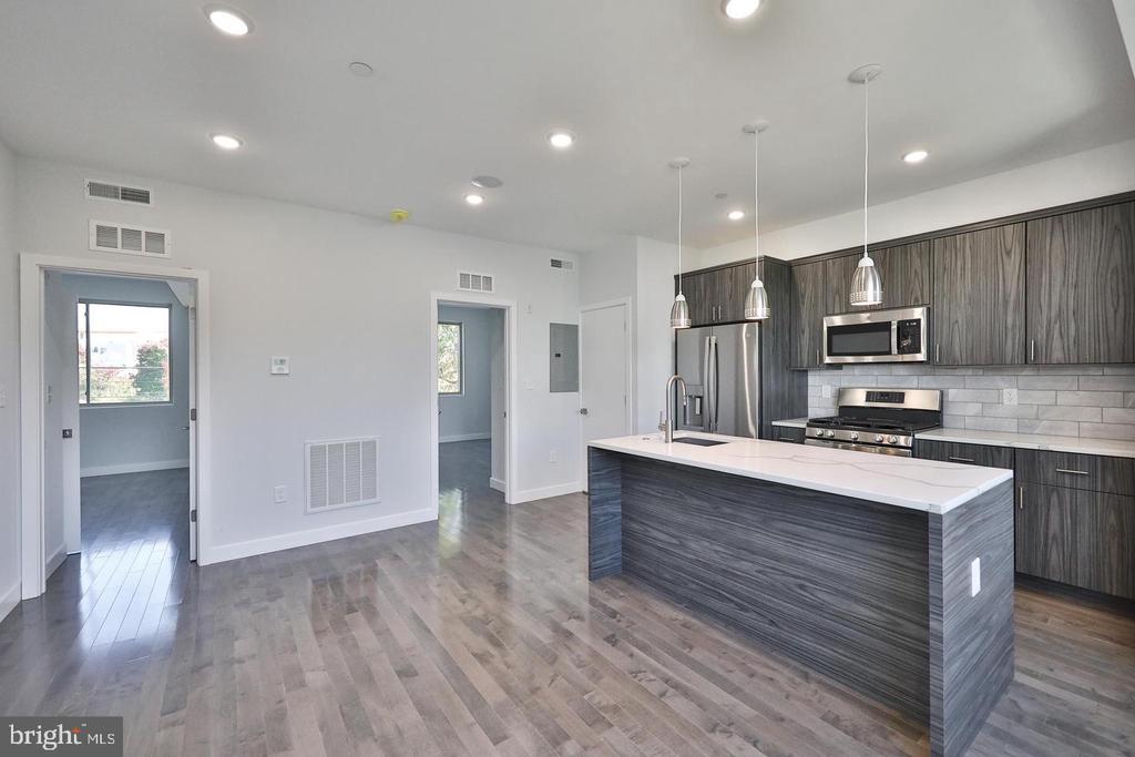 Residential Lease in PHILADELPHIA 3