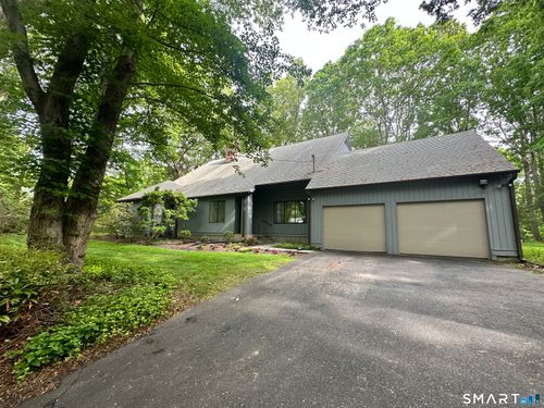 110 Wedgewood Dr, Easton, CT, 06612-2044 | Card Image