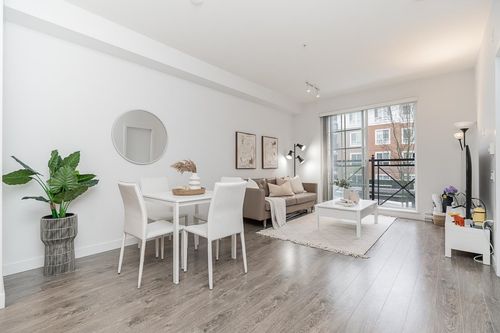 213-618 Como Lake Ave, Coquitlam, BC, V3J0G1 | Card Image