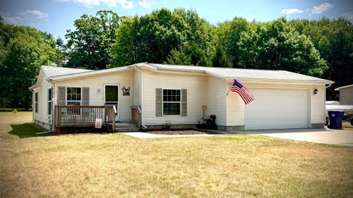 1022 Duquesa Dr, Weidman, MI, 48893-9392 | Card Image