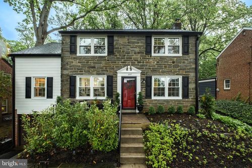 257 Harrogate Rd, WYNNEWOOD, PA, 19096-3131 | Card Image