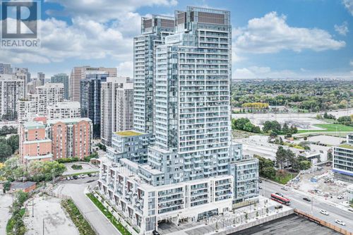 n1303-7 Golden Lion Heights, Toronto (Newtonbrook East), ON, M2M3T9 | Card Image