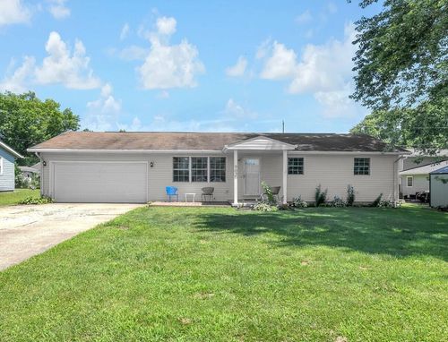 902 Terrace Dr, Heath, OH, 43056-1501 | Card Image
