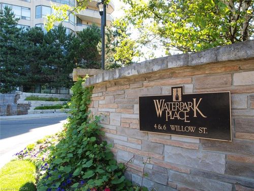 1103-4 Willow St, Waterloo, ON, N2J4S2 | Card Image