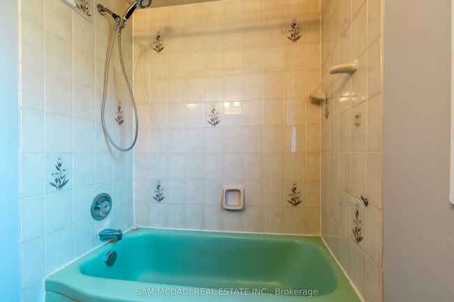 2127 Primate Rd, House other with 2 bedrooms, 2 bathrooms and 4 parking in Mississauga ON | Image 27