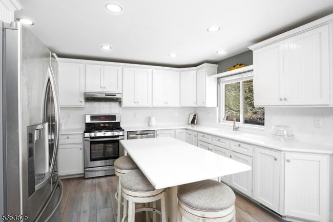 7 Arthurs Ct, House other with 6 bedrooms, 4 bathrooms and null parking in Manalapan NJ | Image 14