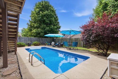 893 Winding Oak Trl, Lexington, KY, 40511-8959 | Card Image
