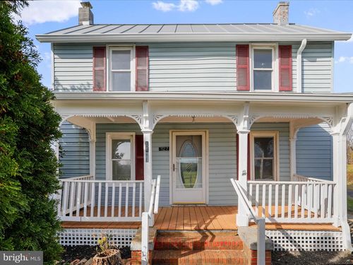 1127 Brook Creek Rd, TOMS BROOK, VA, 22660-2333 | Card Image