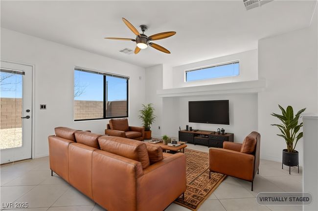 10650 Little Horse Creek Ave, House other with 3 bedrooms, 3 bathrooms and null parking in Las Vegas NV | Image 16