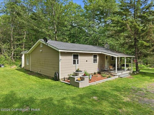 1208 Little Billy Ln, Tobyhanna, PA, 18466-8159 | Card Image
