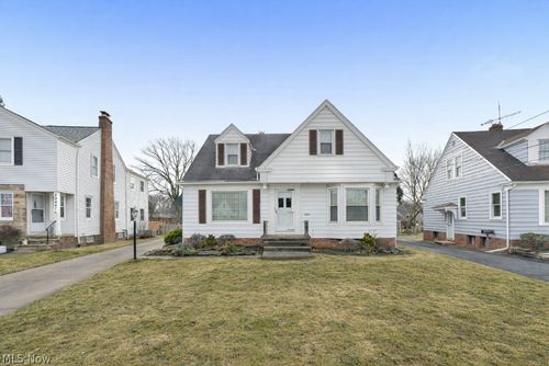 20857 Fairpark Dr, Fairview Park, OH, 44126-2008 | Card Image