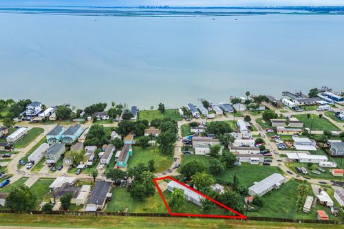 118 Canvasback Cay St N, Baytown, TX, 77523-3189 | Card Image