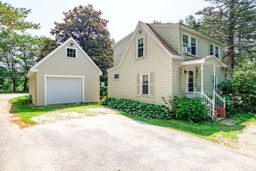 7 Preston Way, Cumberland, ME, 04021-3153 | Card Image