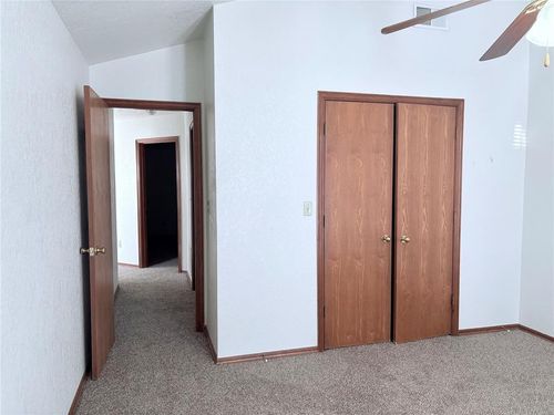 3202 Ridgecrest Ct, Norman, OK, 73072-7516 | Card Image